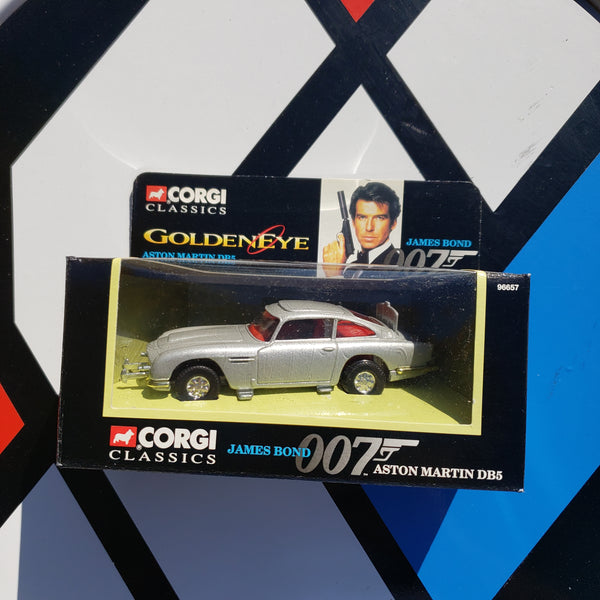 James Bond 007 Goldeneye Aston Martin DB5 Corgi Classics