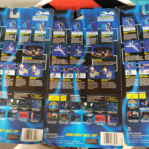 Lot of 3 Independence Day ID4 Action Figures Hiller Whitmore Levinson Trendmasters Movie Action Figures