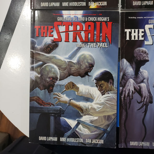 The Strain Volume 1 2 3 4 The Fall Lot of 4 Trade Paperback Graphic Novel Dark Horse TPB