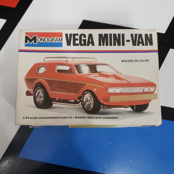 Vega Mini-Van - Monogram 1977 1/24 Scale R15907