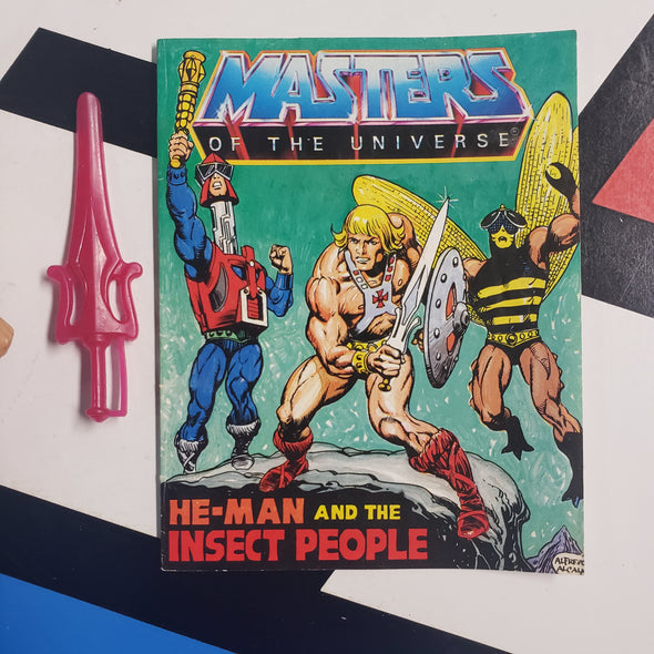 Vintage Masters of the Universe MOTU Prince Adam With Comic He-Man And The Insect People Action Figure R16945