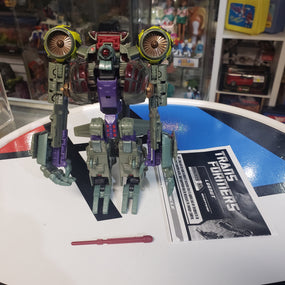 Transformers RTS Lugnut Voyager Class Decepticon Reveal The Shield Transforming Robot Action Figure R8393