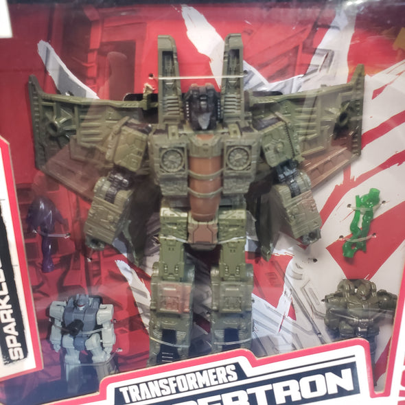 Hasbro Transformers WFC Trilogy Sparkless Seeker Voyager Class Transforming Action Figure War For Cybertron R18801