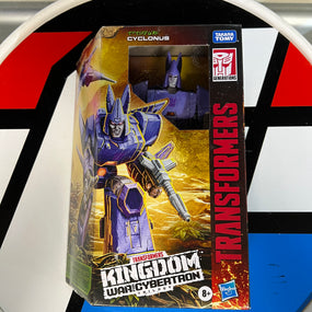 Hasbro Transformers Voyager Class Cyclonus Kingdom War for Cybertron Trilogy R16123