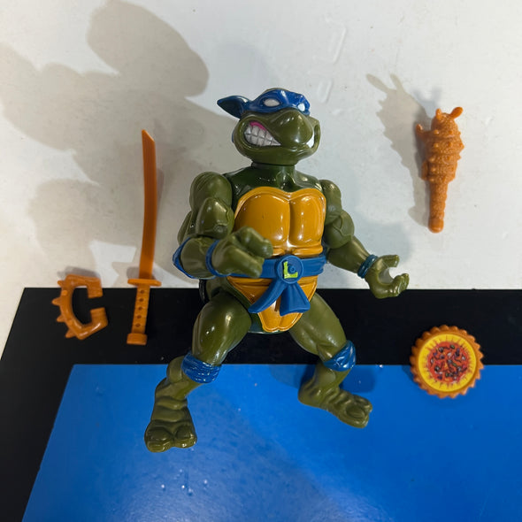 Teenage Mutant Ninja Turtles Storage Shell Leonardo Action Figure R 14823