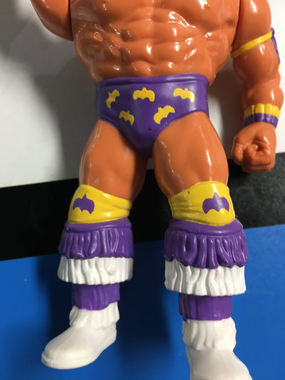 WWF Hasbro Series 3 Ultimate Warrior (Purple Trunks) With Warrior Wham! 1992 Wrestling Action Figure R16407