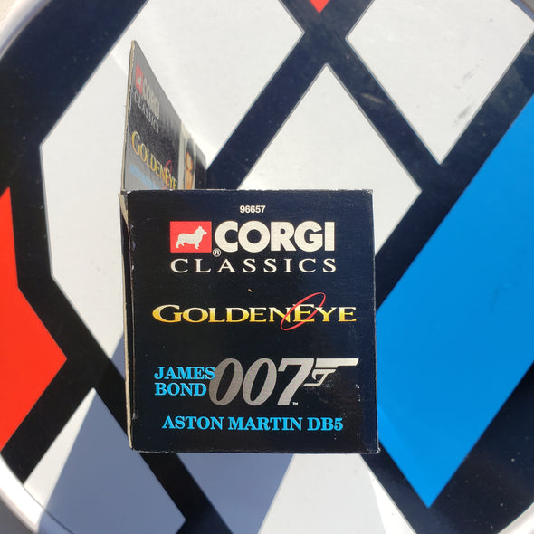 James Bond 007 Goldeneye Aston Martin DB5 Corgi Classics 96657 1:36 Scale Die Cast Vehicle