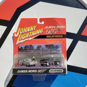 James Bond 007 Johnny Lightning Goldfinger American Flashbacks In Time 1964 Aston Martin 1955 Chrysler C-300 Die Cast Car Set