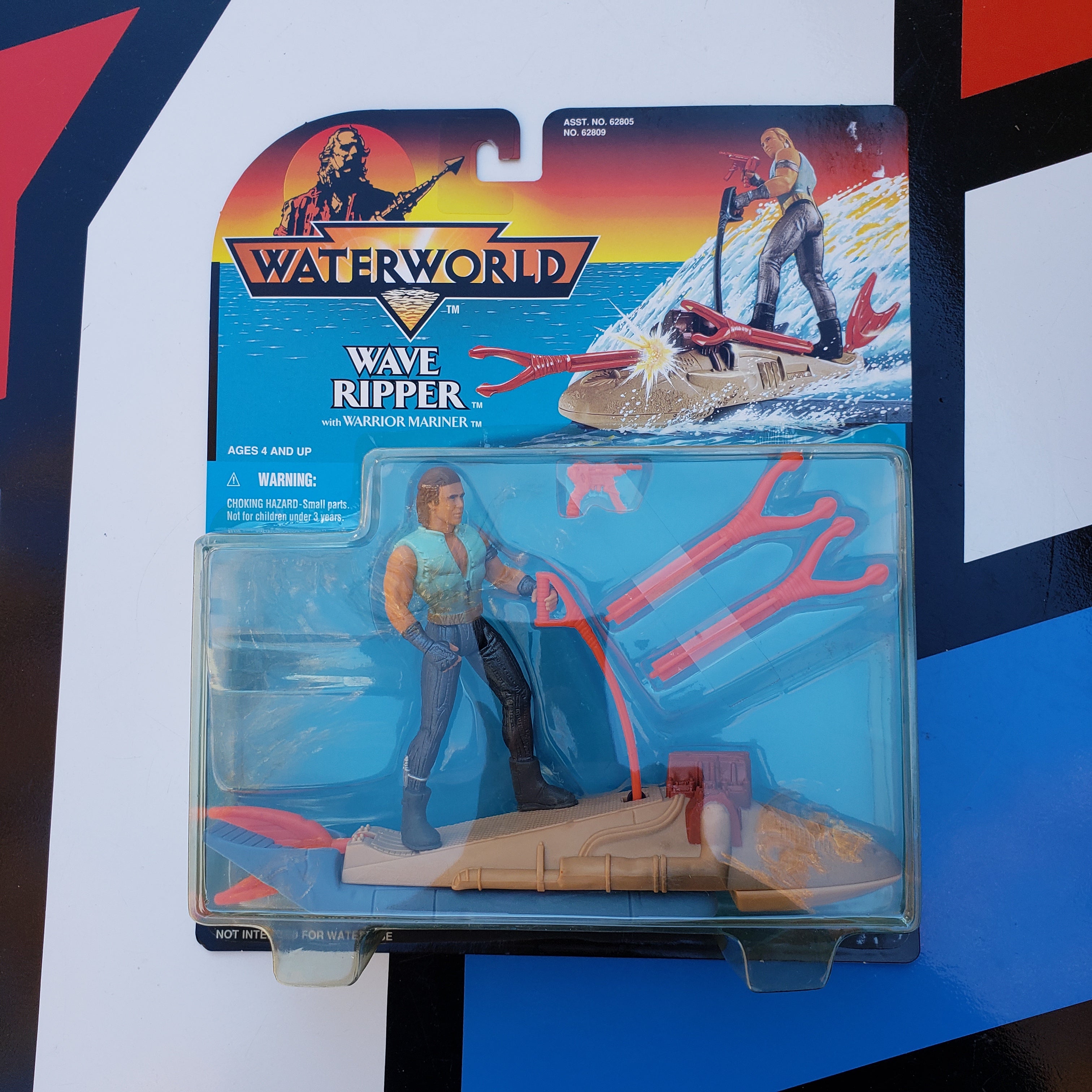 Waterworld Wave Ripper with Warrior Mariner Movie Action Figure Kenner ...