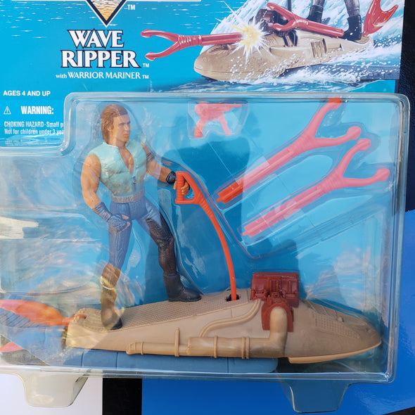 Waterworld Wave Ripper with Warrior Mariner Movie Action Figure Kenner