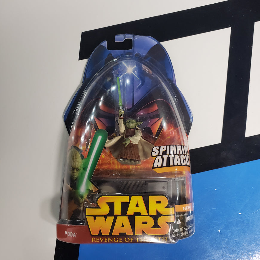 Star Wars Revenge of The Sith Yoda Spinning Attack Action Figure #26