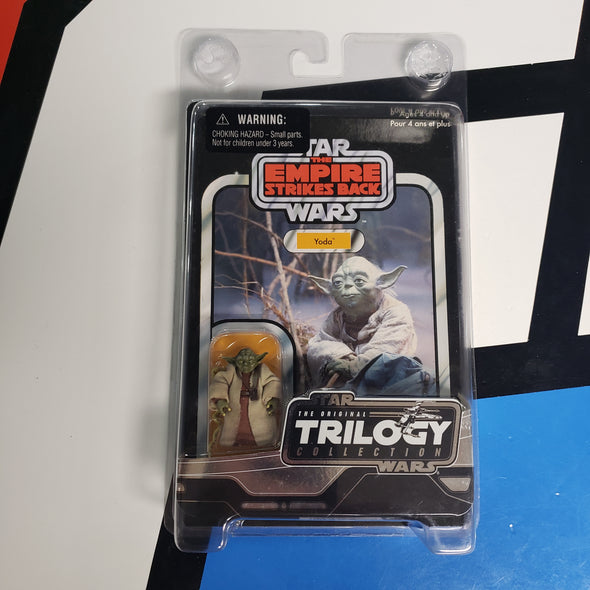 Star Wars Original Trilogy Collection Yoda with Clamshell Action Figure Hasbro OTC