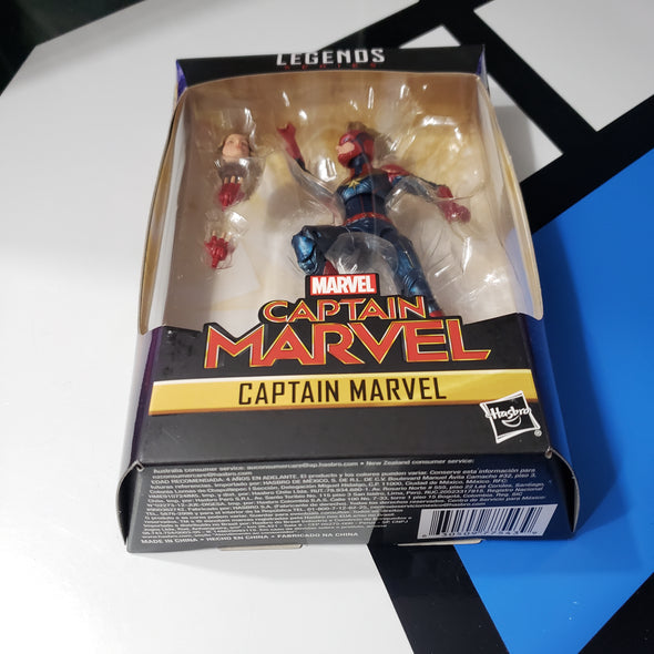 Marvel Legends Kree Sentry BAF Wave Captain Marvel with Helmet Action Figure