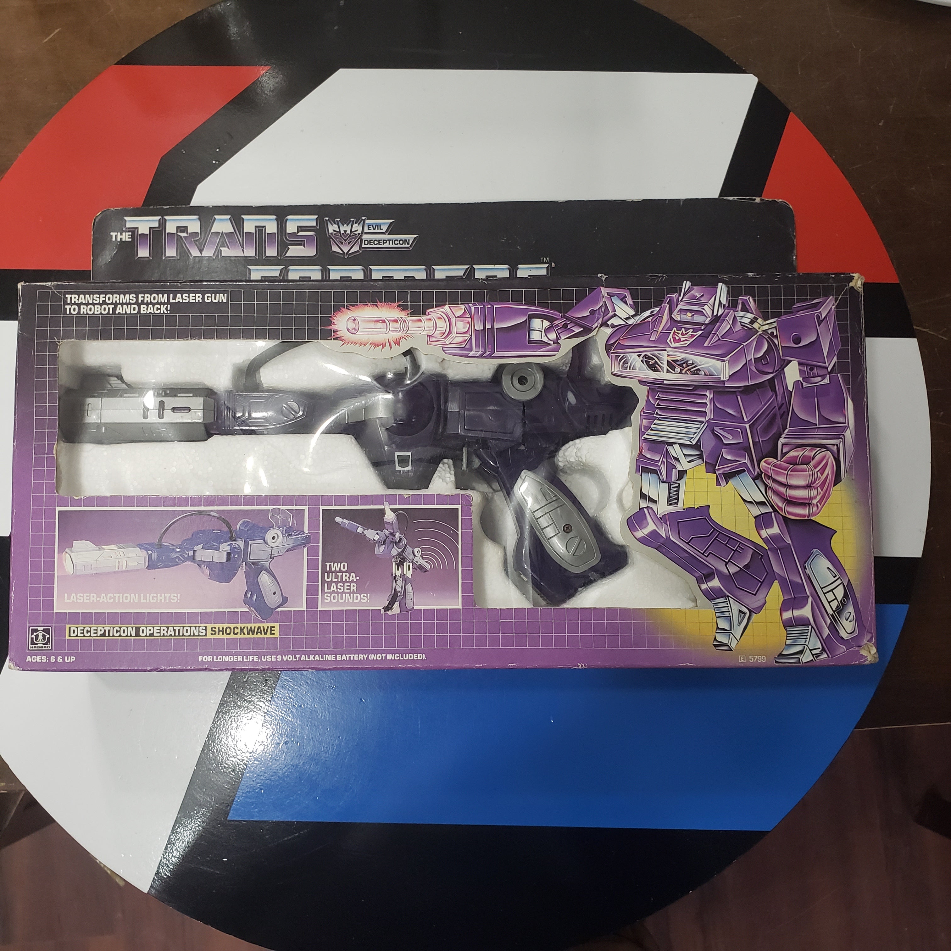 Vintage Transformers G1 Shockwave Action Figure – Farpoint Toys