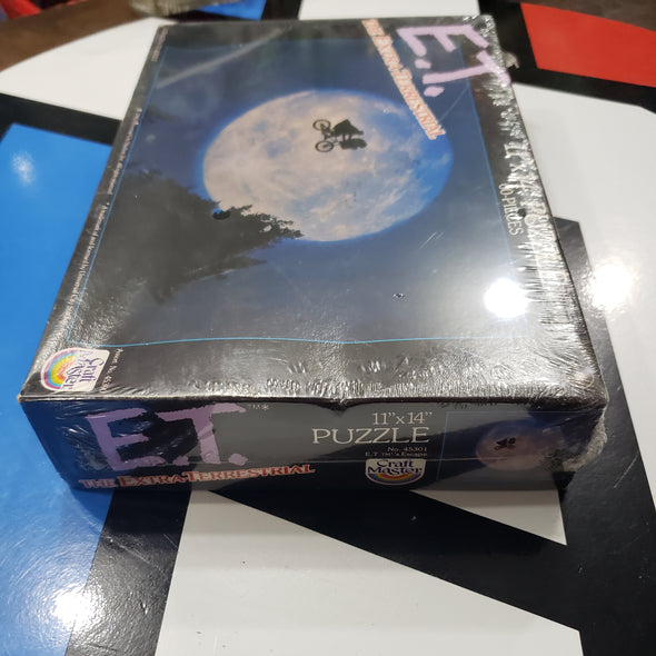 Vintage E.T. Extra Terrestrial 11 x 14 60 Piece Puzzle Moon Bike Ride Craft Master
