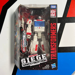 Transformers Siege War of Cybertron Ratchet Action Figure R